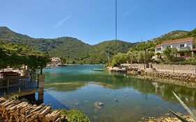 Studio Dolores-Apartment By The Sea