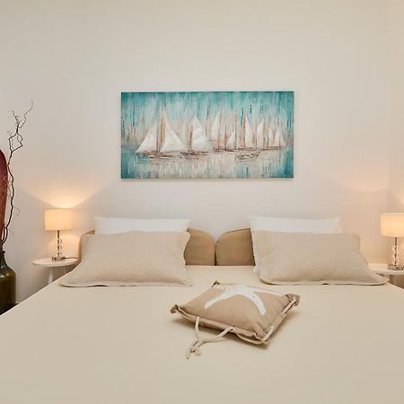 Studio Dolores-Apartment By The Sea Maranovići Extérieur photo